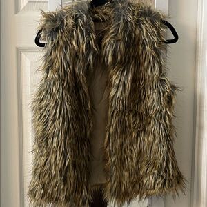 Ci Sono Faux Fur Vest in Brown and Black